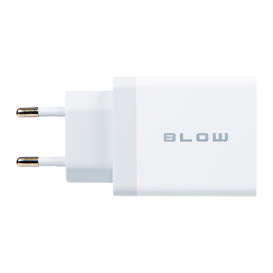 Φορτιστής με υποδοχή USBx2 + USB QC 30W BLOW λευκό