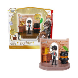 Spin Master Wizarding World Harry Potter: Magical Minis Potions Classroom (6061847)