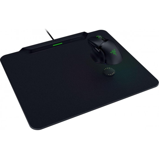Razer Hyperflux V2 Hard - Wireless Charging Puck - Gaming Mousepad - Anti-Slip Rubber Base