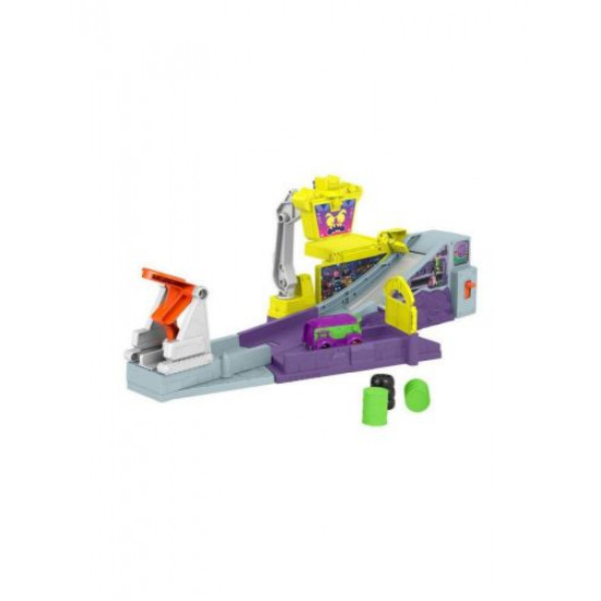 Fisher-Price® DC Batwheels - Legion of Zoom Launching HQ Playset (HNP07)