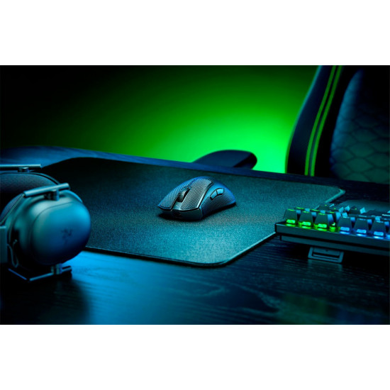 Razer DEATHADDER V3 PRO BLACK - 64g Wireless Gaming Mouse - Ergonomic - 90 Hours Battery - 30K DPI