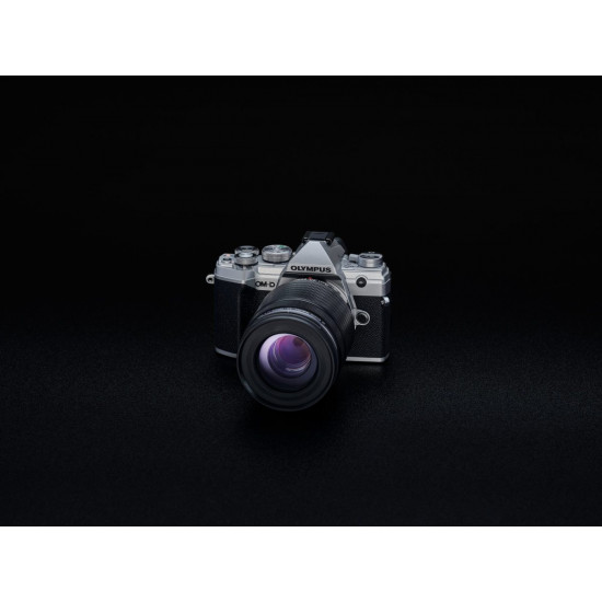 Olympus M.Zuiko Digital ED 40-150mm F4.0 PRO incl. Lens hood & Wrapping cloth